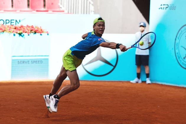 Rei Sakamoto (JPN), APRIL 20, 2026 - Tennis : Rei Sakamoto during singles qualifying 1st round match against Zachary Svajda on the ATP, Tennis Herren tour Masters 1000 tournaments Mutua Madrid Open tennis tournament at the Caja Magica in Madrid, Spain. Noxthirdxpartyxsales  aflo_327624427