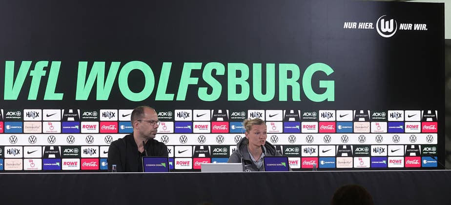 Fussball, Frauen, Saison 2025 2026, 1.Liga, Google Frauen-Bundesliga, VfL Wolfsburg , Pressekonferenz mit Alexandra Popp (VfL Wolfsburg) und Pressesprecher Dirk Zilles DFL REGULATIONS PROHIBIT ANY USE OF PHOTOGRAPHS AS IMAGE SEQUENCES AND OR QUASI-VIDEO.