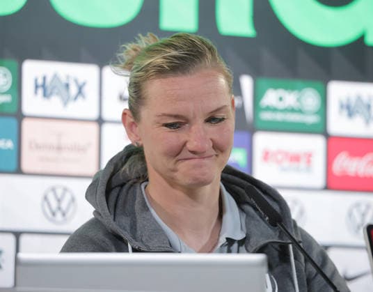 Fussball, Frauen, Saison 2025 2026, 1.Liga, Google Frauen-Bundesliga, VfL Wolfsburg , Pressekonferenz mit Alexandra Popp (VfL Wolfsburg) DFL REGULATIONS PROHIBIT ANY USE OF PHOTOGRAPHS AS IMAGE SEQUENCES AND OR QUASI-VIDEO.