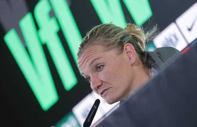 Fussball, Frauen, Saison 2025 2026, 1.Liga, Google Frauen-Bundesliga, VfL Wolfsburg , Pressekonferenz mit Alexandra Popp (VfL Wolfsburg) DFL REGULATIONS PROHIBIT ANY USE OF PHOTOGRAPHS AS IMAGE SEQUENCES AND OR QUASI-VIDEO.