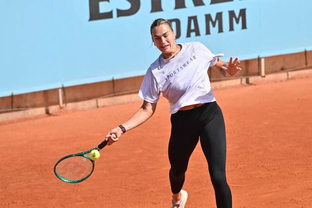 April 20, 2026, Madrid, Madrid, Spain: ARYNA SABALENKA of belarus †NIKE, Training on the track during the Mutua Madrid Open 2026, ATP, Tennis Herren Masters 1000 and WTA, Tennis Damen 1000 tennis tournament, celebrated at Caja Magica on April 20, 2026 in Madrid, Spain. Madrid Spain - ZUMAc312 20260420_zsp_c312_083 Copyright: xOscarxManuelxSanchezx