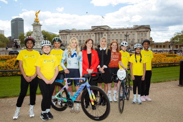 Tour de France 2027 Grand Depart Route Reveal Picture by Charlie Forgham-Bailey SWpix.com - 20 04 2026 - Cycling - Tour de France Femmes avec Zwift 2027 Grand Depart Route Reveal - Buckingham Palace, London, England - (L to R) Cat Ferguson (Movistar Team) Tour de France Femmes avec Zwift Race Director, Marion Rousse East Midlands CCA Mayor Claire Ward Flora Perkins (Fenix Premier Tech) Pictured with children from Let™s get active Copyright: x xSWpix.comx(t axPhotographyxHubxLtd)xCharliexForgham-Bailey SWpix.comx SWP-3030-12987