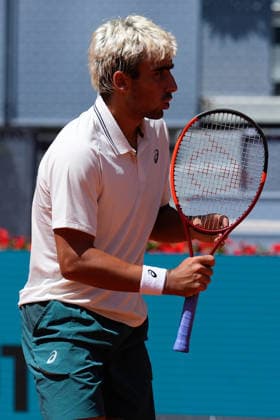 April 20, 2026, Madrid, Madrid, Spain: Daniel Merida of Spain celebrates the point against Billy Harris of Great Britain during the Mutua Madrid Open 2026, ATP, Tennis Herren Masters 1000 and WTA, Tennis Damen 1000, at La Caja Magica on April 20, 2026 in Madrid, Spain. Madrid Spain - ZUMAa181 20260420_zaa_a181_091 Copyright: xDennisxAgyemanx