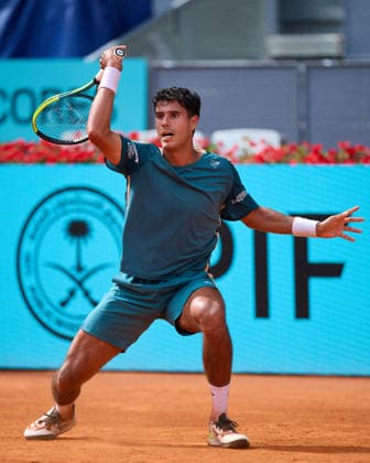 Mutua Madrid Open - Day One Adolfo Daniel Vallejo of Paraguay plays a forehand against Pedro Martinez Portero of Spain during the Men s Singles First Round Qualifying match on day one of the Mutua Madrid Open at Caja Magica on April 20, 2026, in Madrid, Spain. Madrid Caja Magica Madrid Spain RL_MMO2K26_000018 Copyright: xRicardoxLarreinax