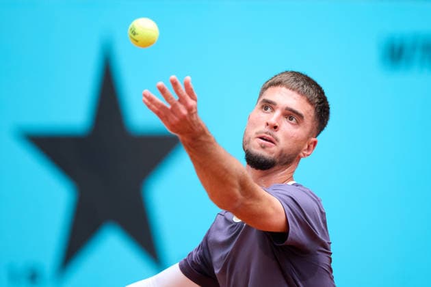 Mutua Madrid Open - Day One Dino Prizmic of Croatia serves against Christopher O™Connell of Australia during the Men™s Singles First Round Qualifying match on day one of the Mutua Madrid Open at Caja Magica on April 20, 2026, in Madrid, Spain. Madrid Caja Magica Madrid Spain RL_MMO2K26_000103 Copyright: xRicardoxLarreinax
