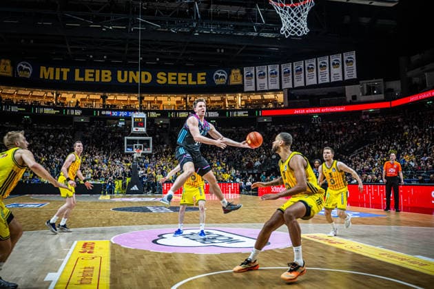 Basketball Berlin 20.04.2026 Saison 2025 2026 EasyCredit BBL 1. Bundesliga Männer, Herren Alba Berlin - Telekom Baskets Bonn Grayson Murphy (Bonn, No.07)