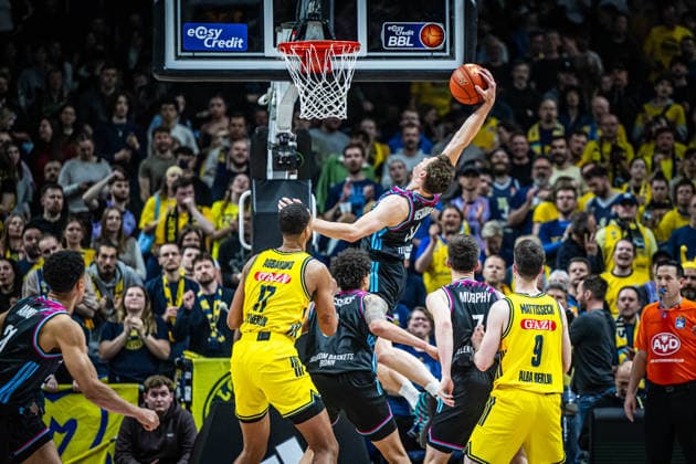Basketball Berlin 20.04.2026 Saison 2025 2026 EasyCredit BBL 1. Bundesliga Männer, Herren Alba Berlin - Telekom Baskets Bonn Patrick Heckmann (Bonn, No.33)