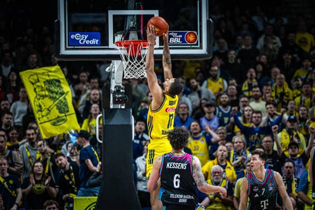 Basketball Berlin 20.04.2026 Saison 2025 2026 EasyCredit BBL 1. Bundesliga Männer, Herren Alba Berlin - Telekom Baskets Bonn Norris Agbakoko (Alba Berlin, No.17)