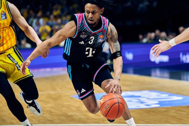 Zachery Cooks (Telekom Baskets Bonn, 03), GER, ALBA Berlin vs. Telekom Baskets Bonn, Basketball Herren, easy Credit BBL, Saison 2025 2026, 30. Spieltag, 20.04.2026 GER, ALBA Berlin vs. Telekom Baskets Bonn, Basketball Herren, easy Credit BBL, Saison 2025 2026, 30. Spieltag, 20.04.2026 Berlin