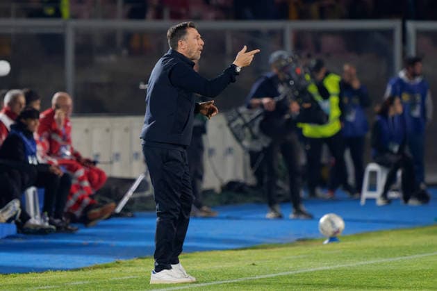 coach Eusebio Di Francesco of US Lecce during US Lecce vs ACF Fiorentina, Italian soccer Serie A match in Lecce, Italy, April 20 2026  Copyright: xEmmanuelexMastrodonato IPAxSportx xipa-agency.netx xx IPA_74108563 IPA_Agency_IPA74108563