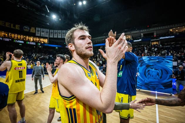 Basketball Berlin 20.04.2026 Saison 2025 2026 EasyCredit BBL 1. Bundesliga Männer, Herren Alba Berlin - Telekom Baskets Bonn Malte Delow (Alba Berlin, No.06)