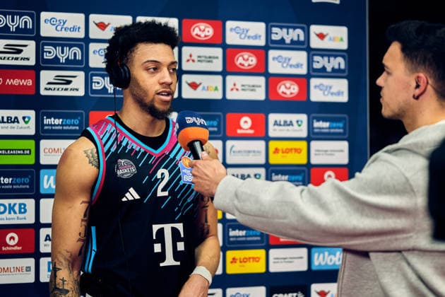 Alijah Comithier (Telekom Baskets Bonn, 02), im Interview, GER, ALBA Berlin vs. Telekom Baskets Bonn, Basketball Herren, easy Credit BBL, Saison 2025 2026, 30. Spieltag, 20.04.2026 GER, ALBA Berlin vs. Telekom Baskets Bonn, Basketball Herren, easy Credit BBL, Saison 2025 2026, 30. Spieltag, 20.04.2026 Berlin