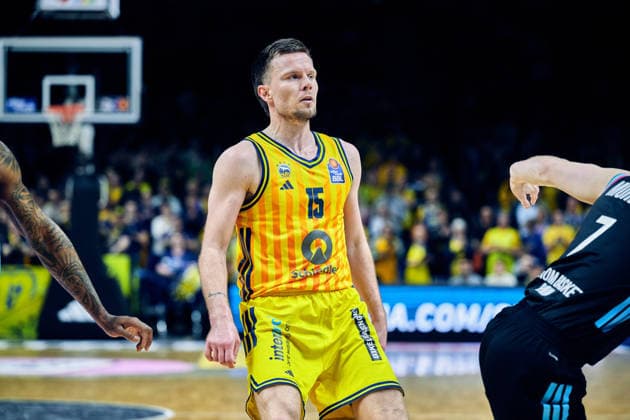 Martin Hermannsson (Alba Berlin, 15), GER, ALBA Berlin vs. Telekom Baskets Bonn, Basketball Herren, easy Credit BBL, Saison 2025 2026, 30. Spieltag, 20.04.2026 GER, ALBA Berlin vs. Telekom Baskets Bonn, Basketball Herren, easy Credit BBL, Saison 2025 2026, 30. Spieltag, 20.04.2026 Berlin