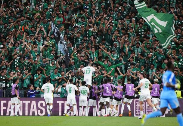 Football: ACLE Al Ahli players celebrate after Ivan Toney scored the Saudi Arabian team s second goal in the second half of an Asian Champions League Elite semifinal match against Japan s Vissel Kobe on April 20, 2026, in Jeddah, Saudi Arabia.  A14AA0005479562P