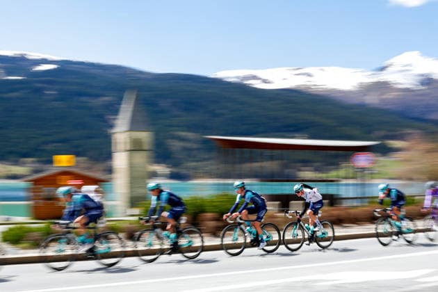 CYCLING - Tour of the Alps 2026 TELFS,AUSTRIA,21.APR.26 - CYCLING - Tour of the Alps, stage 2, Telfs - Martell. Image shows Jakob Omrzel (SLO BAHRAIN VICTORIOUS) with the peloton.  GEPAxpictures xMarkoxVulic