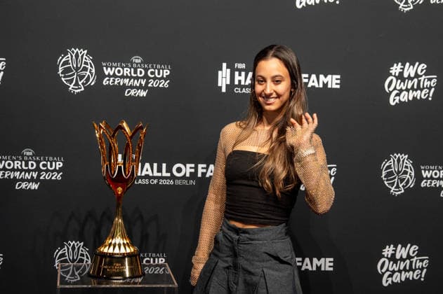 Deutschland: FIBA World Cup Germany 2026 Gruppenauslosung und Hall of Fame Zeremonie, Class of 2026, am 21.04. in Berlin, Kraftwerk: Jilou (deutsche Breakdancemeisterin) Copyright: xSvenxHeidmannx