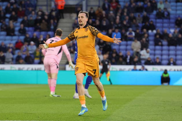 Leicester City v Hull City, EFL Sky Bet Championship GOAL 0-1 Hull City forward Liam Millar (7) celebrates scoring during the EFL Sky Bet Championship match between Leicester City and Hull City at the King Power Stadium, Leicester, UK on 21 April 2026. Leicester King Power Stadium Leicestershire UK Editorial use only DataCo restrictions apply See www.football-dataco.com , Copyright: xJohnxMallettx PSI-24111-0031