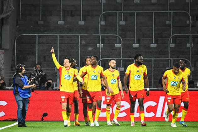 FOOTBALL : RC Lens vs Toulouse FC - Coupe de France - Demi-finale - 21 04 2026 Joie des joueurs du RC Lens aprÃ s le but de Florian Thauvin (RC Lens) LensFrance  Copyright: xBaptistexAutissierx