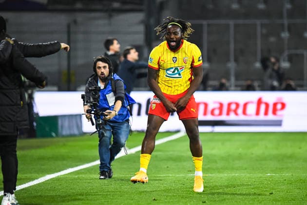 FOOTBALL : RC Lens vs Toulouse FC - Coupe de France - Demi-finale - 21 04 2026 Joie des joueurs du RC Lens aprÃ s le but de Allan Saint-Maximin (RC Lens) LensFrance  Copyright: xBaptistexAutissierx