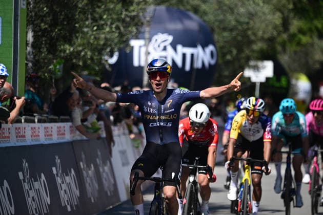 22-04-2026 Tour Of The Alps; Tappa 03 Laces - Arco; 2026, Pinarello - Q36.5; Pidcock, Thomas; Arco; 