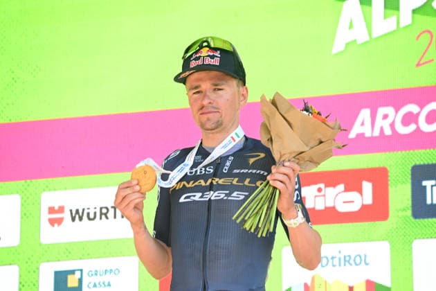 22-04-2026 Tour Of The Alps; Tappa 03 Laces - Arco; 2026, Pinarello - Q36.5; Pidcock, Thomas; Arco; 