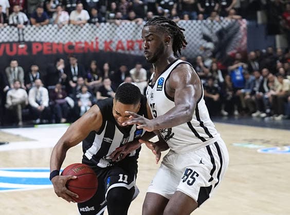 Besiktas GAIN v Cosea JL Bourg - BKT EuroCup ISTANBUL, TURKIYE - APRIL 22: Brynton Lemar of Besiktas GAIN and Adam Mokoka of Cosea JL Bourg in action during the BKT EuroCup Week 17 basketball match between Besiktas GAIN and Cosea JL Bourg at the Besiktas GAIN Sports Complex in Istanbul, Turkiye on April 22, 2026. Esra Bilgin Anadolu Istanbul Turkey. Editorial use only. Please get in touch for any other usage.  Copyright: x2026xAnadoluxEsraxBilginx