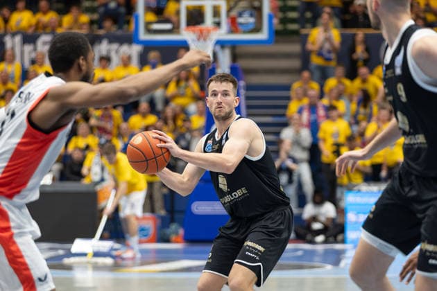 Spencer Reaves (MBC, 31), Syntainics MBC vs. Manchester Basketball, European North Basketball League, Final Four, Halbfinale 2025 26, Deutschland England, 22.04.2026. Weissenfels Stadthalle Sachsen-Anhalt Deutschland