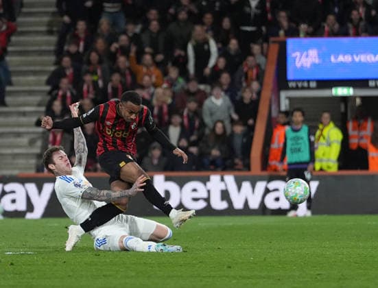 Bournemouth v Leeds United, Premier League, Football, Vitality Stadium, Bournemouth, UK - 22 Apr 2026 GOAL 1-0. Eli Junior Kroupi of Bournemouth scores the opening goal. Bournemouth Vitality Stadium Bournemouth UK, UK NEWSPAPERS OUT Copyright: xSeanxRyanx