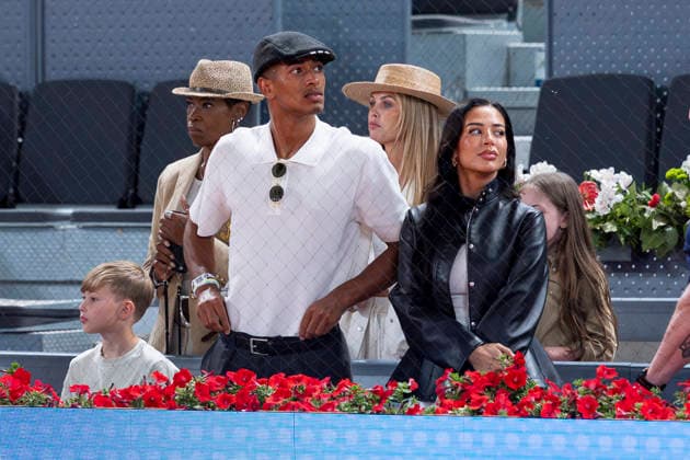 Mutua Madrid Open - Day Three MADRID, SPAIN - APRIL 22: Jude Bellingham (L) is seen on the stands with his girlfriend Ashlyn Castro (R) during the Mutua Madrid Open 2026 tournament celebrated at La Caja Magica on April 22, 2026 in Madrid, Spain. Madrid La Caja Magica Madrid Spain Copyright: xAlbertoxGardinx AGardin_20260422_Tennis_Madrid_Day3_0474