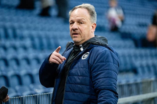 FC Copenhagen v Odense BK, 3F Superliga football, Copenhagen, Denmark Copenhagen, Denmark. 22nd, April 2026. Head coach Alexander Zorniger of Odense BK seen after the 3F Superliga match between FC Copenhagen and Odense Boldklub at Parken in Copenhagen. Denmark, Copenhagen  Copyright: xGonzalesxPhoto TobiasxJorgensenx