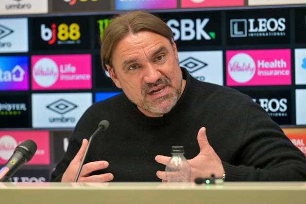 Bournemouth v Leeds United, Premier League Leeds United Manager Daniel Farke speaking in the post match press conference, PK, Pressekonferenz after the Premier League match between Bournemouth and Leeds United at the Vitality Stadium, Bournemouth, UK on 22 April 2026. Bournemouth Vitality Stadium Dorset UK Editorial use only DataCo restrictions apply See www.football-dataco.com , Copyright: xGrahamxHuntx PSI-24147-0133