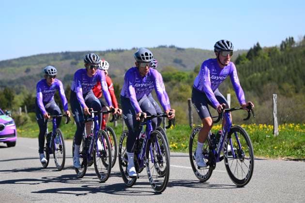 Liege Bastogne Liege 2026 Cycling Race Media Activities 23 04 2026 LIEGE, BELGIUM - APRIL 23 : riders of team Jayco AlUla during a training and reconnaissance session ahead of the 112th edition of Liege Bastogne Liege an UCI World Tour 1.UWT one day cycling road race for Men Elite of 260 km with start in Liege and finish in Liege on April 23, 2026 in Liege, Belgium, 23 04 2026 ( Motordriver Guy De Vuyst - Liege Belgium  Copyright: xVincentxKalutx
