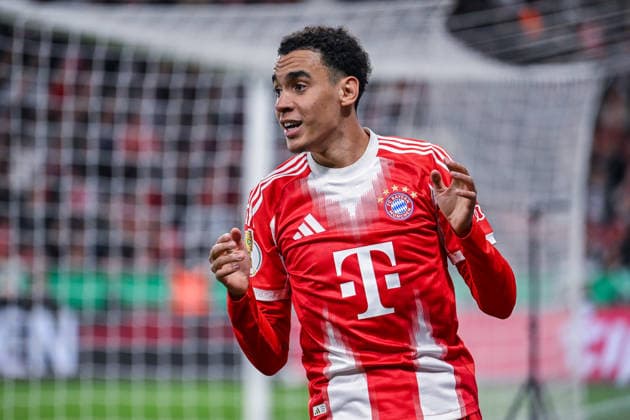 22.04.2026, Fussball DFB-Pokal 2025 2026 Halbfinale, Bayer Leverkusen - FC Bayern München, in der BayArena Leverkusen. Jamal Musiala (FC Bayern München) ***DFL and DFB regulations prohibit any use of photographs as image sequences and or quasi-video.*** *** 22 04 2026, Football DFB Pokal 2025 2026 Semifinal, Bayer Leverkusen FC Bayern Munich, in the BayArena Leverkusen Jamal Musiala FC Bayern Munich DFL and DFB regulations prohibit any use of photographs as image sequences and or quasi video