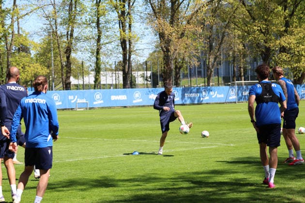 23.04.2026, xrekx, Fussball 2.Bundesliga, Karlsruher SC - Training v.l. Christian Eichner Trainer (Karlsruher SC) (DFL DFB REGULATIONS PROHIBIT ANY USE OF PHOTOGRAPHS as IMAGE SEQUENCES and or QUASI-VIDEO) Karlsruhe