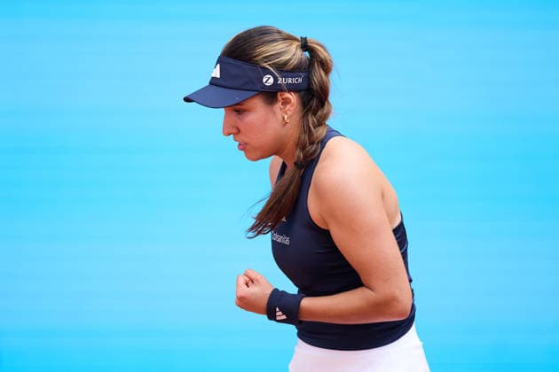 Mutua Madrid Open - Day Four Camila Osorio of Colombia reacts against Naomi Osaka of Japan during the MenÕs Singles match on day four of the Mutua Madrid Open at Caja Magica on April 23, 2026, in Madrid, Spain. Madrid Caja Magica Madrid Spain RL_MMO2K26_000824 Copyright: xRicardoxLarreinax