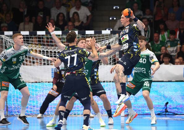 23.04.2026, Deutschland, Göppingen, Handball DAIKIN HBL Bundesliga, FRISCH AUF! Göppingen vs. Rhein-Neckar Löwen, Edwin Aspenbäck (RNL)