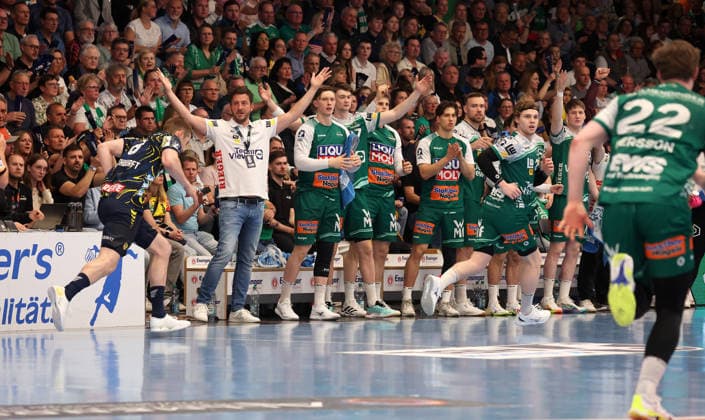 23.04.2026, Deutschland, Göppingen, Handball DAIKIN HBL Bundesliga, FRISCH AUF! Göppingen vs. Rhein-Neckar Löwen, FAG Trainer Ben Matschke