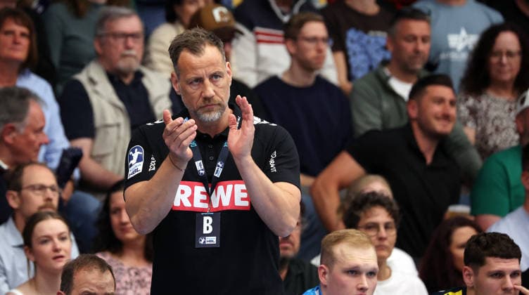 23.04.2026, Deutschland, Göppingen, Handball DAIKIN HBL Bundesliga, FRISCH AUF! Göppingen vs. Rhein-Neckar Löwen, RNL Trainer Maik Machulla