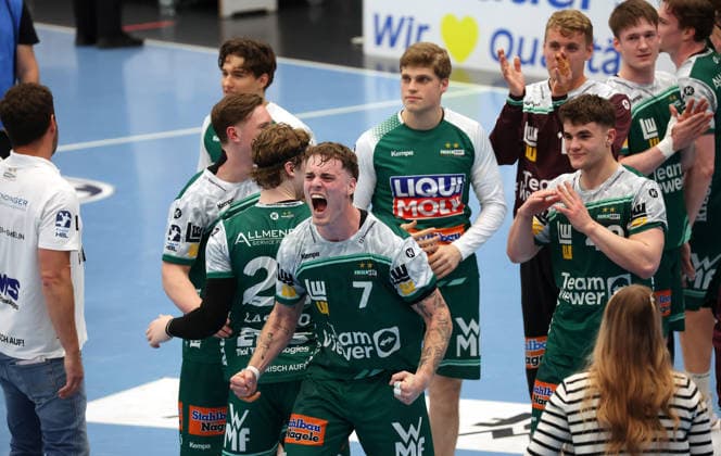 23.04.2026, Deutschland, Göppingen, Handball DAIKIN HBL Bundesliga, FRISCH AUF! Göppingen vs. Rhein-Neckar Löwen, Victor Klöve (FAG) jubelt, Jubel