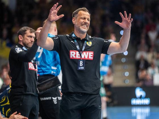 Maik Machulla, Cheftrainer (Rhein-Neckar Loewen) ist unzufrieden, Frisch Auf Goeppingen vs. Rhein-Neckar Loewen, Handball, 1. Bundesliga, Herren, Spielzeit 2025 2026, 23.04.2026, Frisch Auf Goeppingen vs. Rhein-Neckar Loewen, Handball, 1. Bundesliga, Herren, Spielzeit 2025 2026, 23.04.2026 Goeppingen Copyright: xEibner-Pressefoto MichaelxSchmidx EP_MST