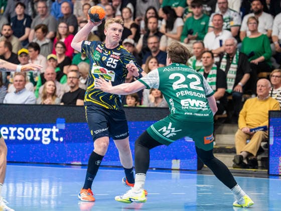 Haukur Thrastarson (Rhein-Neckar Loewen, 25) wirft aus dem Rueckraum, Frisch Auf Goeppingen vs. Rhein-Neckar Loewen, Handball, 1. Bundesliga, Herren, Spielzeit 2025 2026, 23.04.2026, Frisch Auf Goeppingen vs. Rhein-Neckar Loewen, Handball, 1. Bundesliga, Herren, Spielzeit 2025 2026, 23.04.2026 Goeppingen Copyright: xEibner-Pressefoto MichaelxSchmidx EP_MST