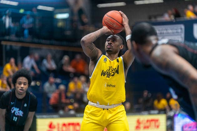 Landrius Horton (Dziki Warschau, 01) bei einem Freiwurf GER, Manchester Basketball vs. Dziki Warschau, Basketball, European North Basketball League, Finale, Saison 2025 2026, 23.04.2026 GER, Manchester Basketball vs. Dziki Warschau, Basketball, European North Basketball League, Finale, Saison 2025 2026, 23.04.2026 Weissenfels Copyright: xEibner-Pressefoto PiaxSchindlerx EP_PSR