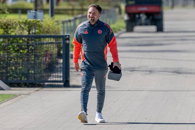 Jose Barcala (Chef-Trainer, FC Bayern Muenchen Frauen) GER, FC Bayern Muenchen Frauen, Fussball, UEFA Womens Champions League, Abschlusstraining vor Halbfinale gegen FC Barcelona, Barca Saison 2025 2026, 24.04.2026 (DFL DFB REGULATIONS PROHIBIT ANY USE OF PHOTOGRAPHS as IMAGE SEQUENCES and or QUASI-VIDEO). GER, FC Bayern Muenchen Frauen, Fussball, UEFA Womens Champions League, Abschlusstraining vor Halbfinale gegen FC Barcelona, Saison 2025 2026, 24.04.2026 Muenchen Copyright: xEibner-Pressefoto FranzxFeinerx EP_HFR