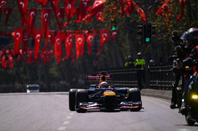 Ahead of F1 Grand Prix of Turkiye ISTANBUL, TURKIYE - APRIL 24: A Formula 1 race car is seen ahead of the Formula 1 Grand Prix of Turkiye in Dolmabahce in Istanbul, Turkiye on April 24, 2026. Arif Hudaverdi Yaman Anadolu Istanbul Turkey. Editorial use only. Please get in touch for any other usage.  Copyright: x2026xAnadoluxArifxHudaverdixYamanx