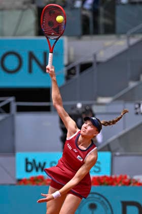 April 24, 2026, Madrid, Madrid, Spain: ELENA RYBAKINA of Kazakhstan †YONEX during the Mutua Madrid Open 2026, ATP, Tennis Herren Masters 1000 and WTA, Tennis Damen 1000 tennis tournament, celebrated at Caja Magica on April 24, 2026 in Madrid, Spain. Mutua Madrid Open 2026 - Day 5 (04.24.26) - ZUMAc312 20260424_zsp_c312_338 Copyright: xOscarxManuelxSanchezx