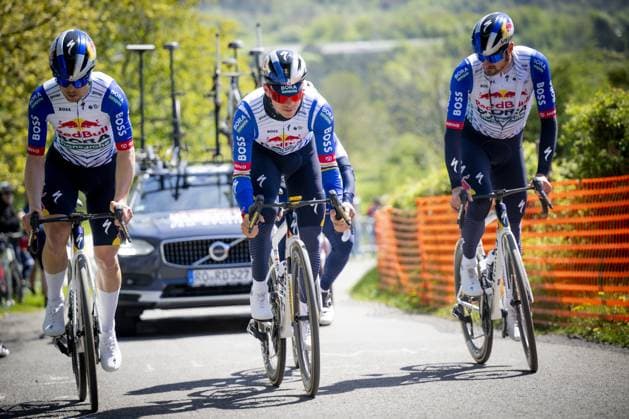 Belgian Remco Evenepoel of Red Bull-BORA-hansgrohe pictured in action during a training and track reconnaissance session, ahead of the Liege-Bastogne-Liege one day cycling race, Friday 24 April 2026. JASPERxJACOBS  x171837327x