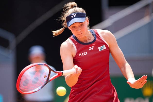 Mutua Madrid Open - Day Five Elena Rybakina of Kazakhstan plays a forehand against Elena-Gabriela Ruse of Roumania during the MenÕs Singles match on day five of the Mutua Madrid Open at Caja Magica on April 24, 2026, in Madrid, Spain. Madrid Caja Magica Madrid Spain RL_MMO2K26_001032 Copyright: xRicardoxLarreinax