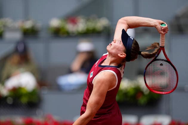 April 24, 2026, Madrid, Madrid, Spain: Elena Rybakina of Kazakhstan plays against Elena-Gabriela Ruse of Romania during the Mutua Madrid Open 2026, ATP, Tennis Herren Masters 1000 and WTA, Tennis Damen 1000, at La Caja Magica on April 24, 2026 in Madrid, Spain. Mutua Madrid Open 2026 - Day 5 - ZUMAa181 20260424_zaa_a181_171 Copyright: xOscarxJ.xBarrosox