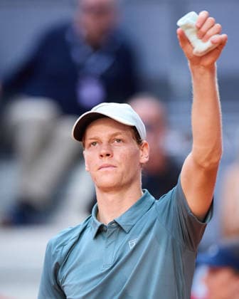 Mutua Madrid Open - Day Five Jannik Sinner of Italy reacts after winning against Benjamin Bonzi of France during the MenÕs Singles match on day five of the Mutua Madrid Open at Caja Magica on April 24, 2026, in Madrid, Spain. Madrid Caja Magica Madrid Spain RL_MMO2K26_001211 Copyright: xRicardoxLarreinax