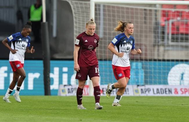 24.04.2026 - Fussball - Saison 2025 2026 - 1. Frauen - Fussball - Bundesliga - 23. Spieltag: 1. FC Nürnberg FCN ( Club ) - Hamburger SV HSV - Sportfoto Zink DaMa - xdaxmax - Franziska Mai (18, 1. FC Nürnberg FCN ) enttäuscht Enttäuschung